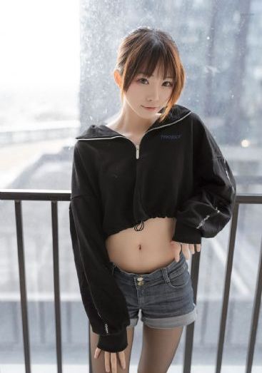 电影50度灰